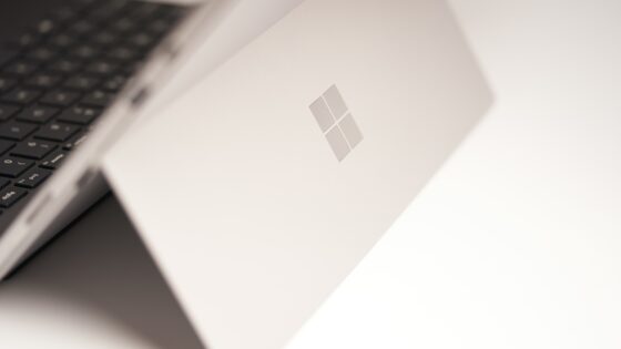 MS Windows laptop