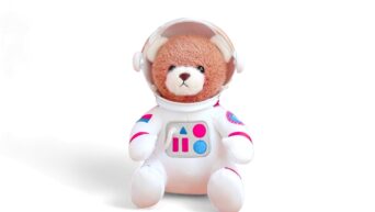Cuddly Companions or Digital Babysitters AI Stuffed Animals Enter the Playroom