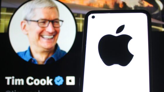 Tim Cook Steps Down and Apple's AI Mess Is Now John Ternus's Problem