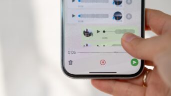 New WhatsApp Feature Lets iPhone Users Schedule Messages